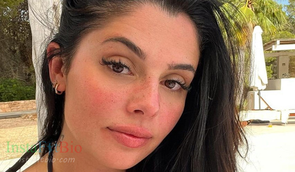 Coralie Kamara Porrovecchio #InstaFitBio