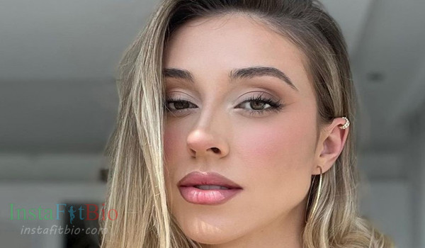 Demi Rawling #InstaFitBio