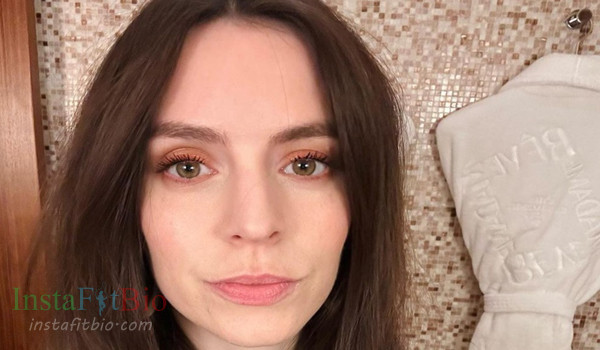 Gemma Styles #InstaFitBio