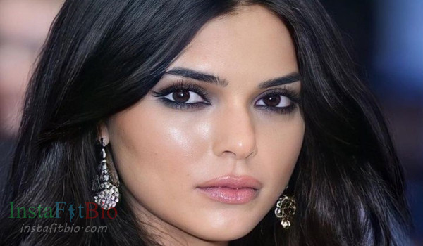 Kendall Jenner #InstaFitBio