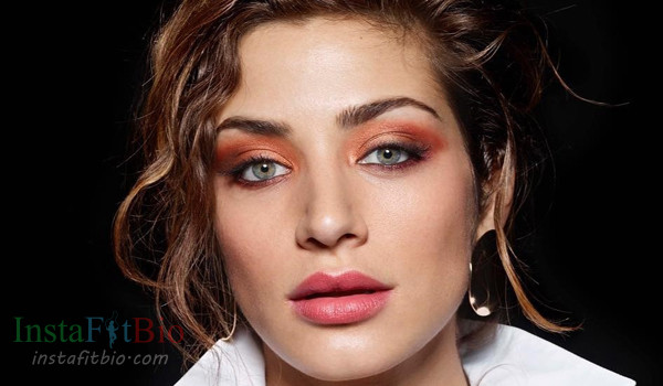 Manon Azem #InstaFitBio