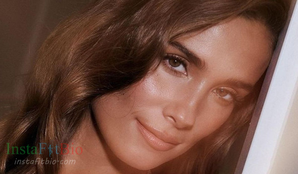 Maria Pombo #InstaFitBio