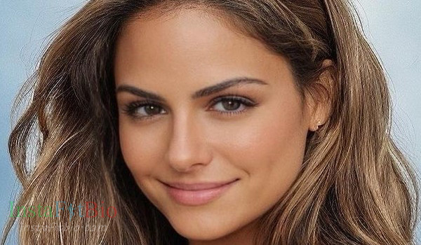 Pia Toscano #InstaFitBio