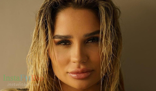 Priscila Madera #InstaFItBio