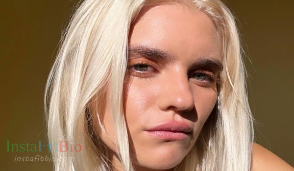 Tiger Lily Taylor #InstaFitBio