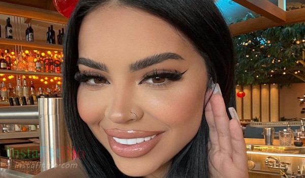 Wow Val #InstaFItBio