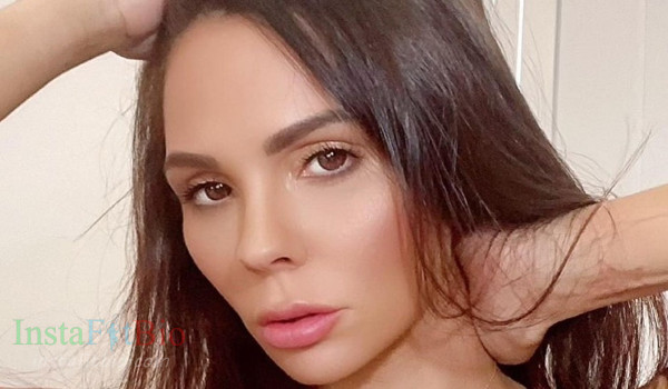 Kirsten Price #InstaFitBio