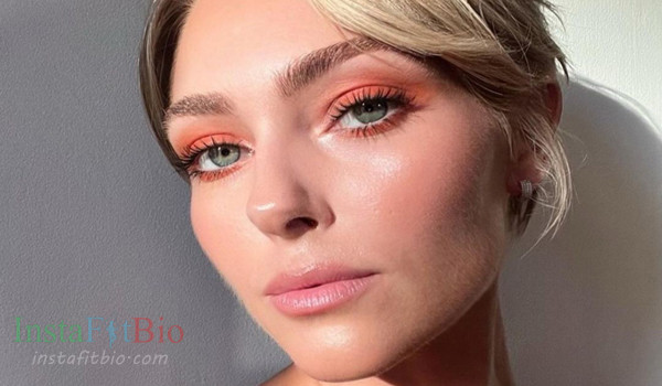 AnnaSophia Robb #InstaFitBio