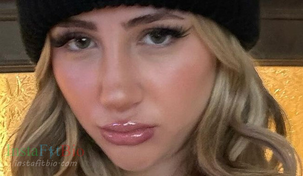 Ava Kolker #InstaFitBio