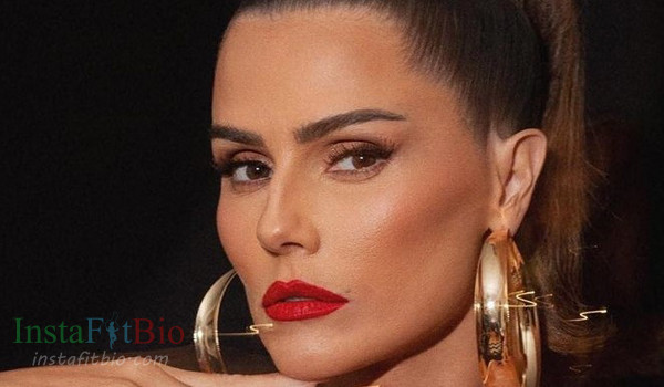 Deborah Secco #InstaFitBio