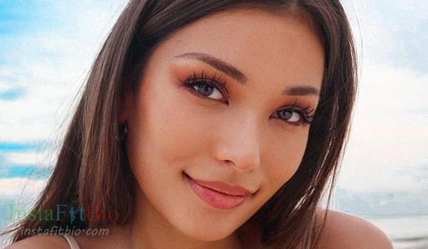 Emmanuelle Vera #InstaFitBio