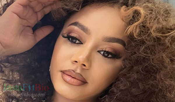 Nadia Buari #InstaFitBio