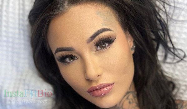 Shawna Leigh #InstaFitBio