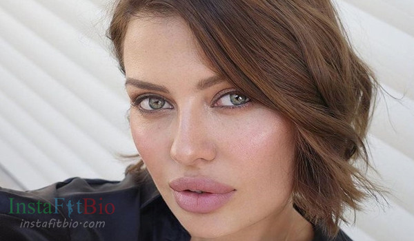 Victoria Bonya #InstaFitBio