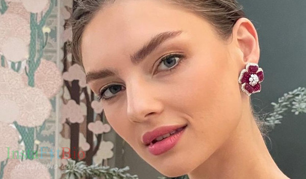 Vika Levina #InstaFitBio