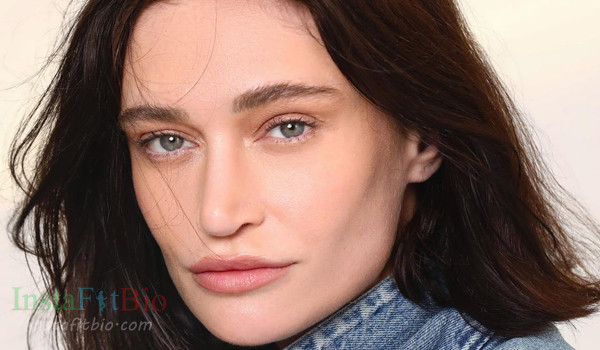 Vivi Orth #InstaFitBio