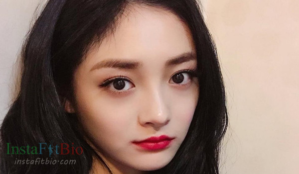 Zhou Jieqiong #InstaFitBio