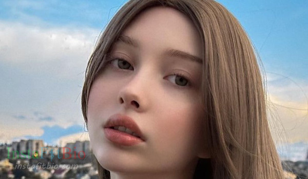 Anastasia Sholocova #InstaFitBio