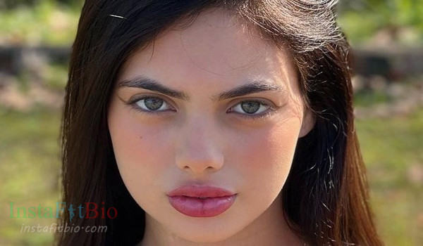 Brenda Trindade #InstaFitBio