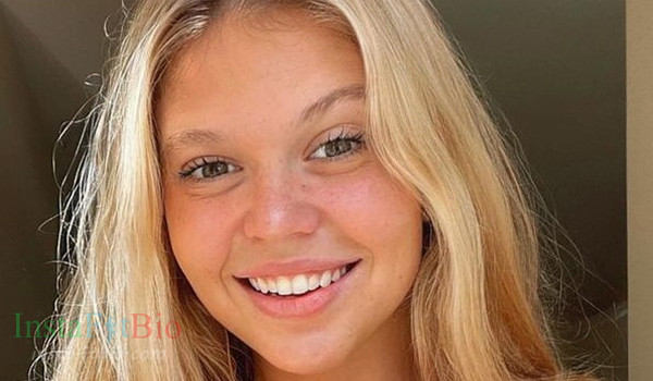 Cecilia Florence #InstaFitBio