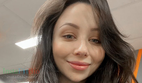Elizaveta Tuktamysheva #InstaFitBio
