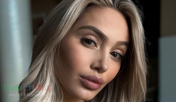 Eloise Appelle #InstaFItBio