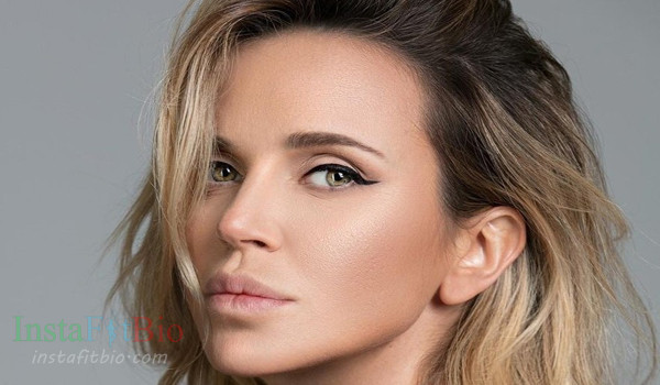 Emilia Vishnevskaya #InstaFitBio