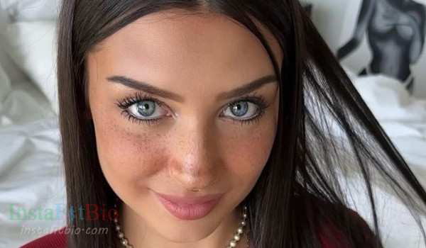 Faye Danyluk #InstaFitBio