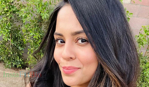 Sana Saeed #InstaFitBio