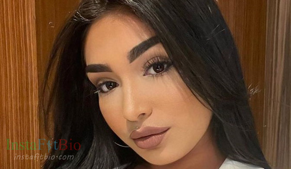 Alejandra Velasquez #InstaFitBio