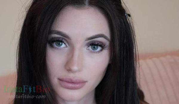 Alexia Grace #InstaFitBio