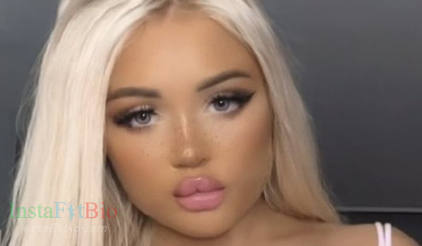 Belle Olivia #InstaFitBio