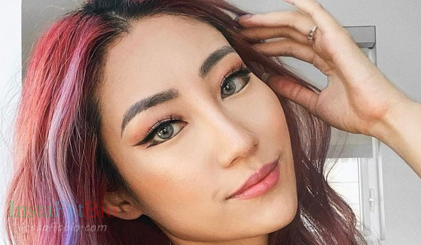 Christina Eom Kyuri #InstaFitBio