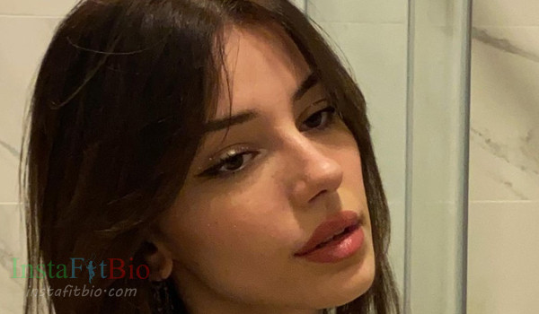 Ebrar Karabakan #InstaFitBio