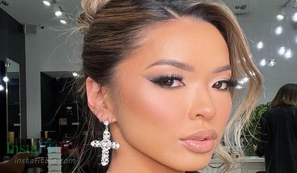 Jess Than #InstaFitBio