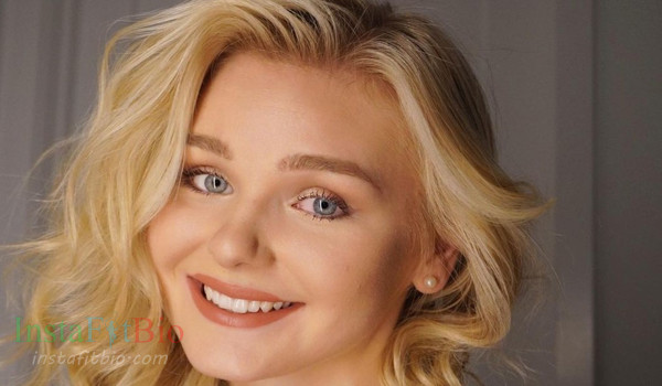 Josefin Strand #InstaFitBio