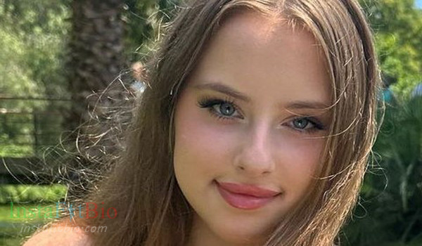 Kinga Fak #InstaFitBio