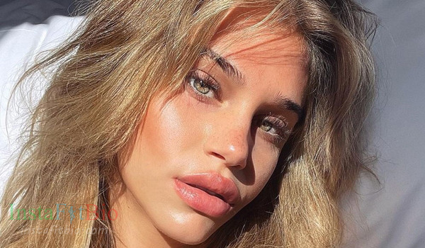 Meredith Mickelson #InstaFitBio