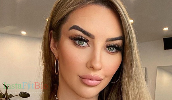 Paige Nicole #InstaFitBio