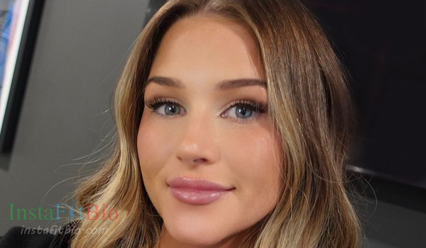 Shelby Robins #InstaFitBio