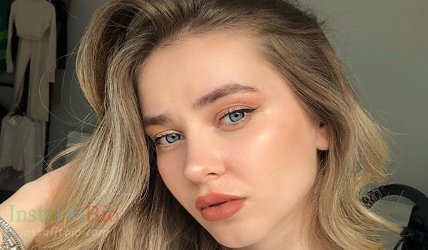 Ozge Dindar #InstaFItBio