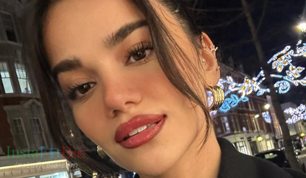 Selin Yagcioglu #InstaFitBio