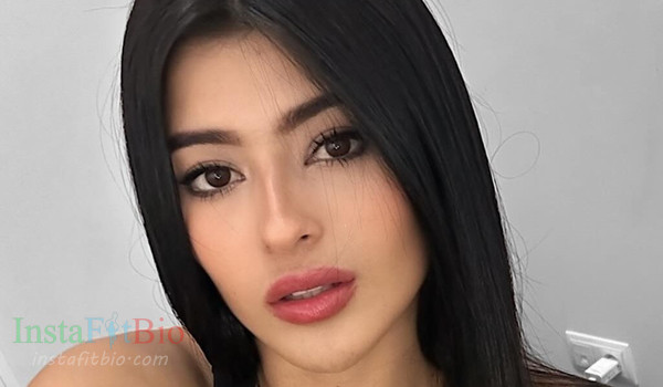 Andrea Ortiz #InstaFItBio