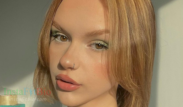 Damla Bak #InstaFitBio