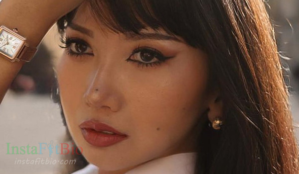 Hegia Karlina #InstaFitBio