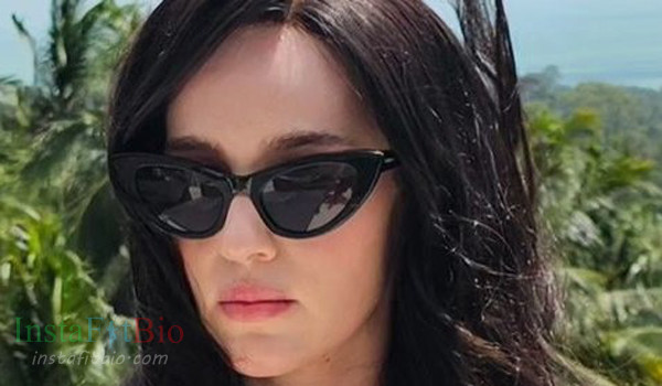 Stella Bossi #InstaFitBio