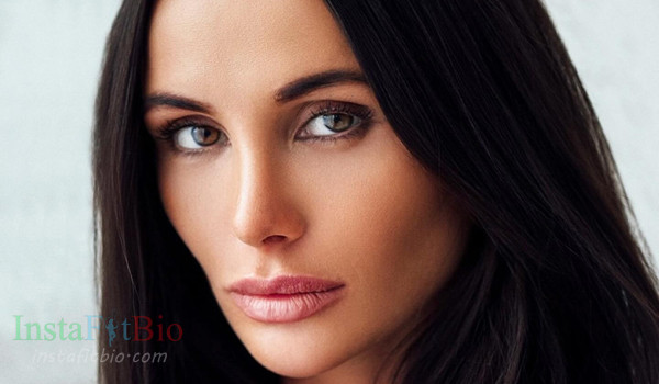 Where is sonya #InstaFitBio