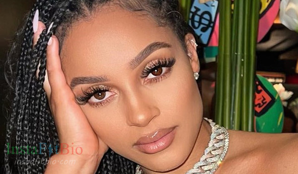 Joie Chavis #InstaFitBio