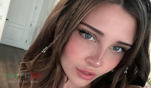 Cyber Kitty #InstaFitBio