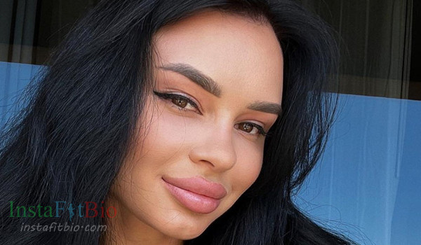 Elaina Judithh #InstaFitBio